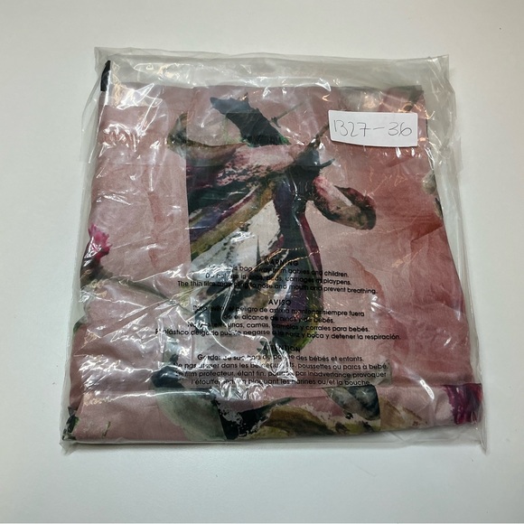 DEBBIE SHUCKAT Silk Lightweight Longsleeve Blouse Bell Sleeve Detail Size 12 - Picture 12 of 12